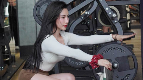  HLV Trang Lê Fitness khoe dáng đẹp, đăng dòng trạng thái đầy cảm xúc
