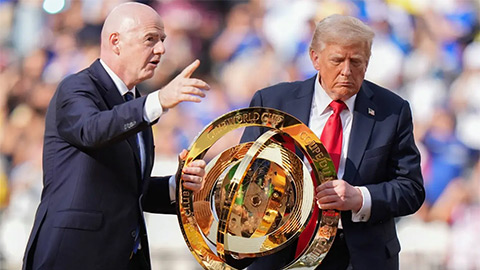  Donald Trump muốn xóa bỏ 'bóng đá' bằng một sắc lệnh