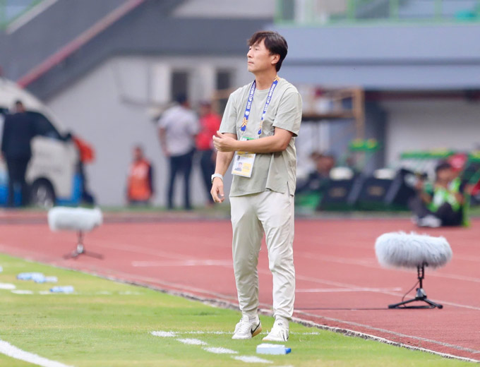 HLV Ha Hyeok Jun - Ảnh: Anh Khoa