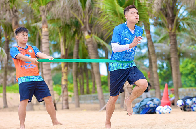 Nam Định vừa có chuyến tập huấn, kết hợp nghỉ dưỡng 10 ngày tại Phú Yên