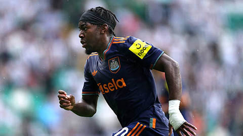  Anthony Elanga không cứu được Newcastle ở trận ra mắt