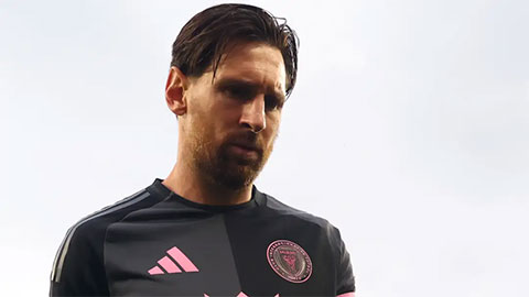  Messi bị ngó lơ một cách phũ phàng