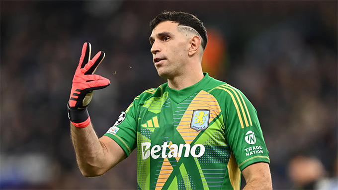 Aston Villa chê thẳng mặt đề nghị mượn Emi Martinez của MU