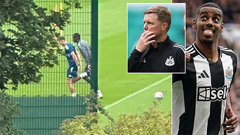  Newcastle gạch tên Isak ngay lập tức
