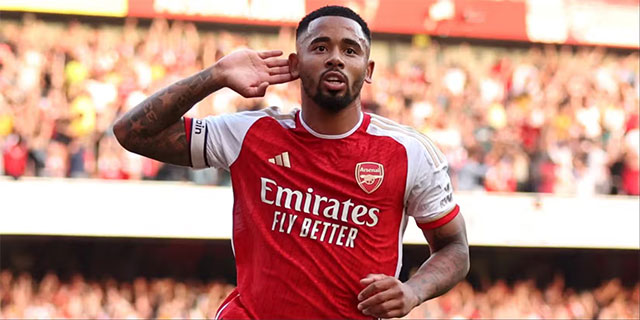 Jesus đã có 3 mùa giải thi đấu cho Arsenal