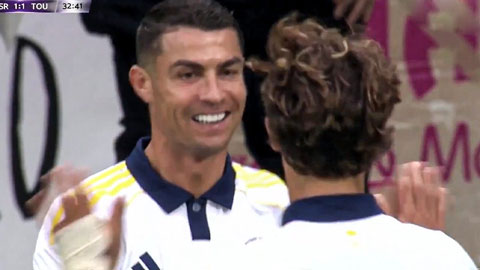 Cristiano Ronaldo ghi bàn giúp Al Nassr thắng ngược