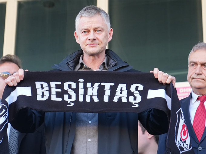 Solskjaer sắp bị Besiktas sa thải