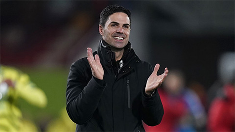  Hàng công mới mẻ của Arsenal lộ diện