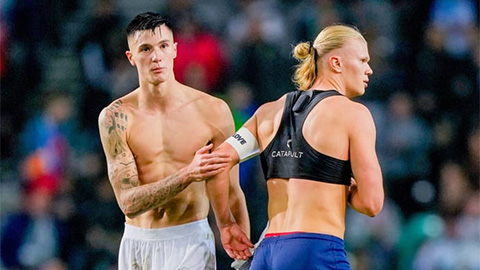  Vì sao Sesko được so sánh với Haaland?