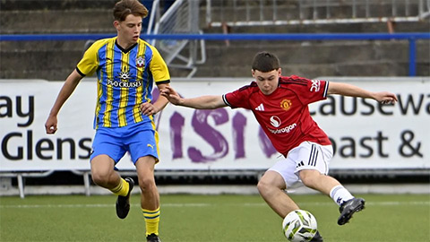  Kai Rooney được triệu tập vào đội U19 MU khi mới 15 tuổi