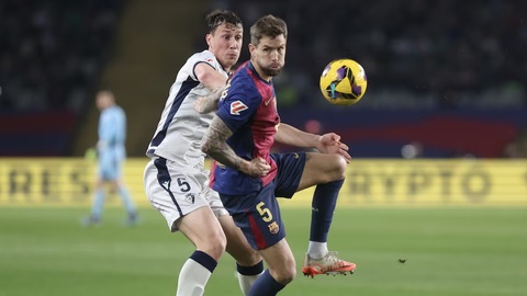  Hansi Flick đốt nhà tìm ngọc thay Inigo Martinez