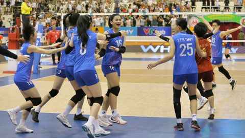  Bóng chuyền Việt Nam đi vào lịch sử, giành 4 giải thưởng cá nhân sau trận thắng Thái Lan