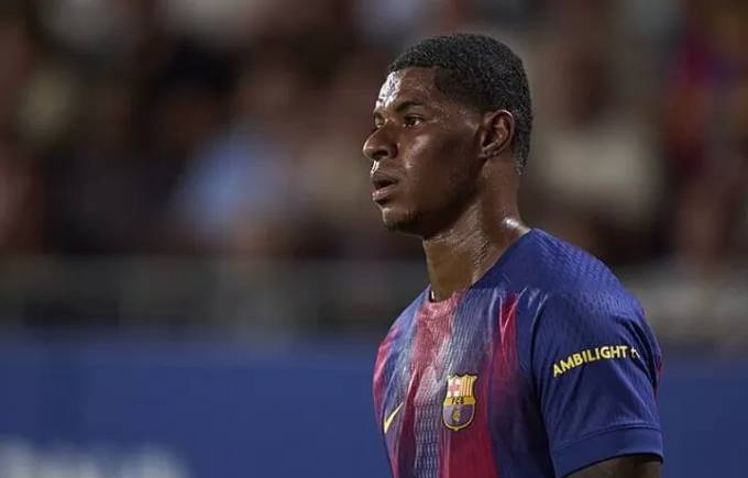 Marcus Rashford vẫn chưa được Barca đăng ký cho mùa giải mới