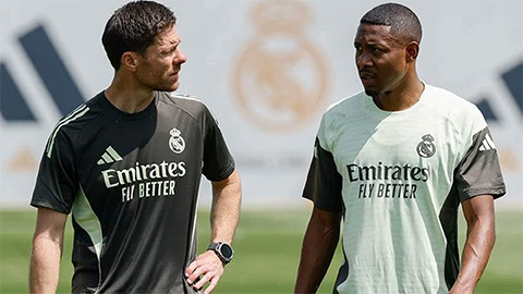  Xabi Alonso muốn biến Alaba thành một tiền vệ