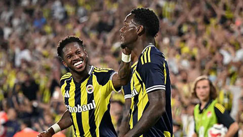  Đội bóng của Jose Mourinho ngược dòng thành công, lọt vào play-off Champions League