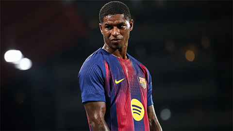  Ban lãnh đạo Barca bỏ tiền túi để đăng ký Rashford