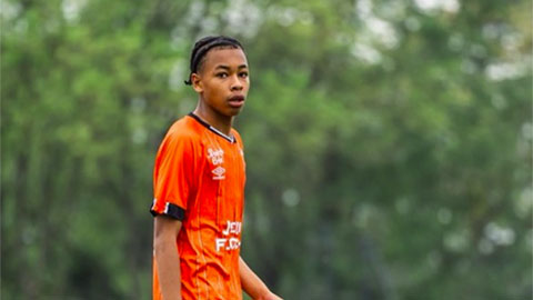  Seny Dang Tiep, 'máy quét' gốc Việt từng được dự giải đấu của Học viện Clairfontaine