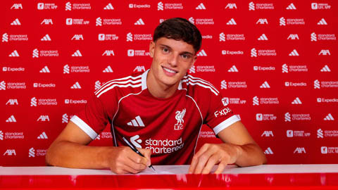  Liverpool công bố tân binh trị giá 35 triệu euro