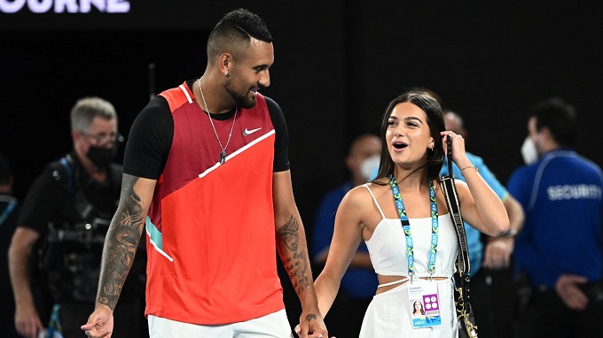 Mỹ nhân Costeen Hatzi tiết lộ nỗi đau về tình cũ Nick Kyrgios 