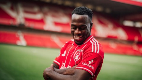  Nottingham Forest mua xong Kalimuendo, chạm mốc 140 triệu bảng