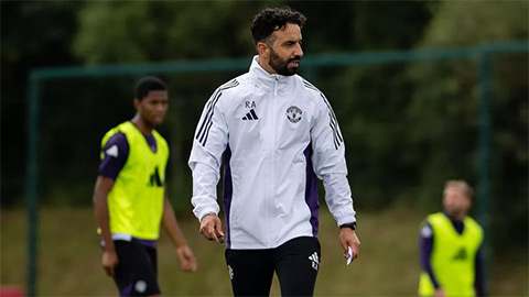  Amorim dành đặc quyền cho thần đồng 'trăm năm có một' của MU