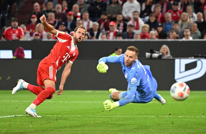 Kane đã lập một hat-trick