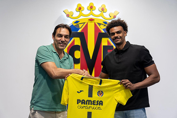 Renato Veiga ra mắt Villarreal