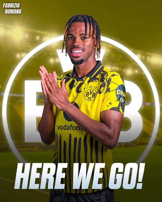 Chukwuemeka được Dortmund mua đứt với giá 25 triệu euro