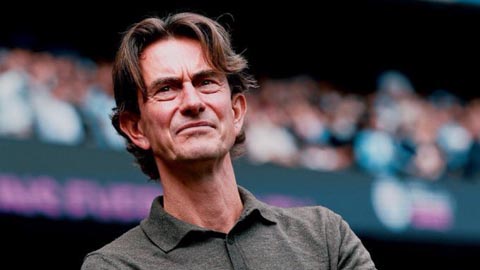  Thomas Frank sánh ngang Mourinho và Conte nhờ thắng Guardiola