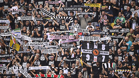  Nghịch lý Serie A: Nợ chồng chất, nhưng khán giả vẫn đông kỷ lục 