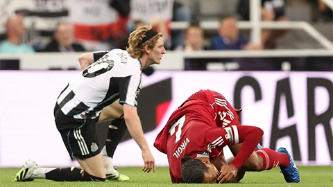  Ngoại hạng Anh lý giải chiếc thẻ đỏ của Gordon