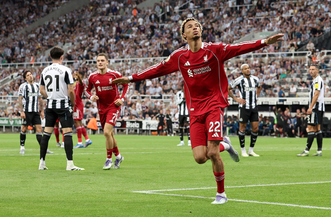 Ekitike đang hòa nhập nhanh với Liverpool