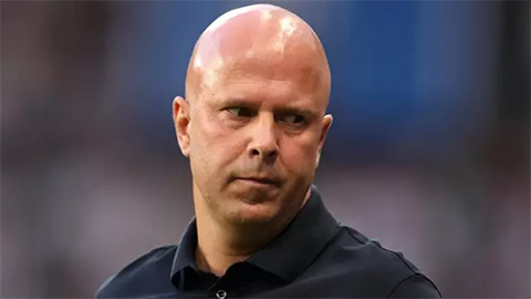  Sai lầm đáng lo ngại mà Slot liên tục mắc phải tại Liverpool