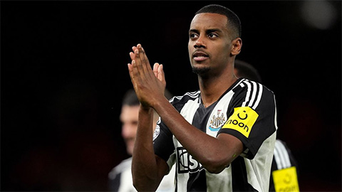  Newcastle nêu 3 điều kiện để bán Isak cho Liverpool