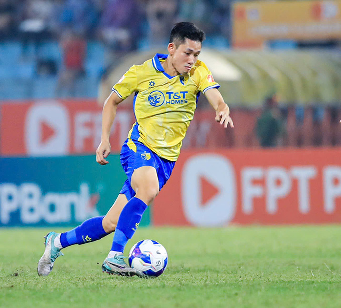 CLB Hà Nội khởi đầu không suôn sẻ - Ảnh: Đức Cường