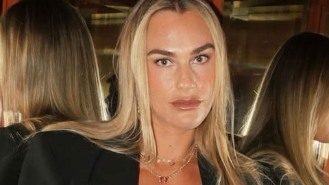  Aryna Sabalenka diện váy xuyên thấu, fan US Open phát cuồng