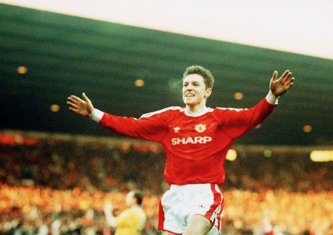 Lee Sharpe thời đỉnh cao ở MU