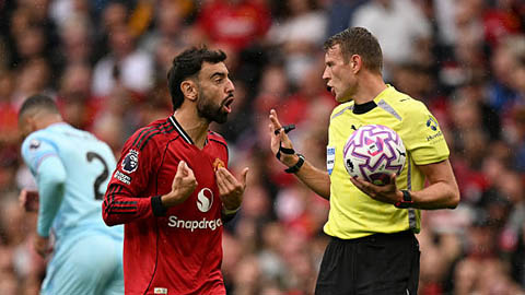  Trực tiếp MU 0-0 Burnley: Quỷ đỏ có 2 lần bị từ chối phạt đền