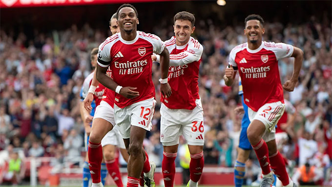 Arsenal đang khởi đầu mỹ mãn