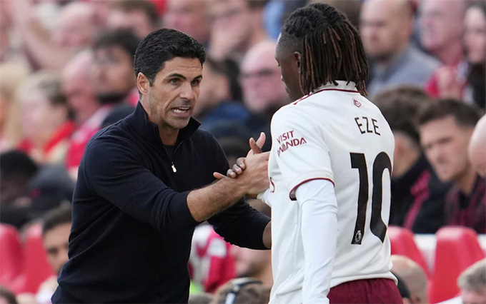 Không dám mạo hiểm dùng Eze sớm, Arteta bỏ phí cơ hội vàng để thắng Liverpool tại Anfield