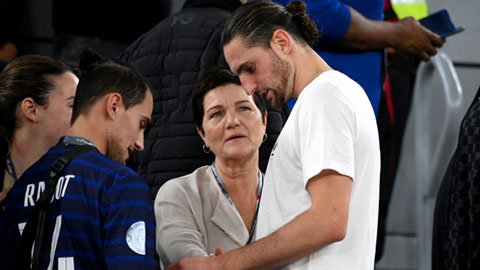  Khi chuyển nhượng được quyết định… bởi phụ nữ