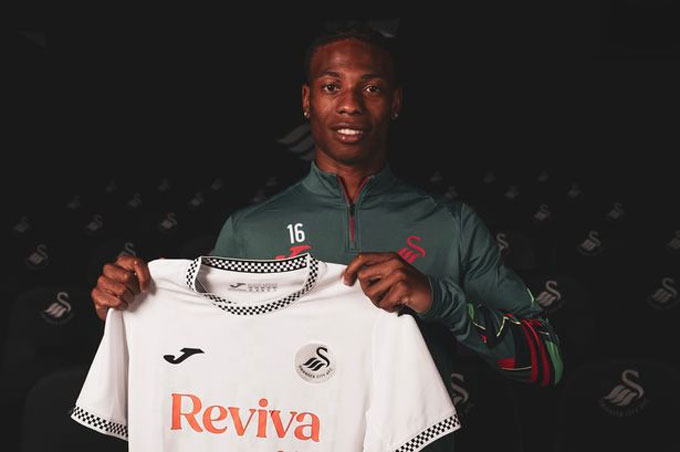 Rồi lập tức bị đem cho mượn sang Swansea