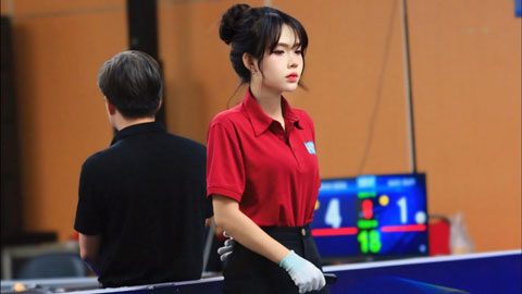  Quỳnh Kiera, nữ trọng tài billard khiến mọi tay cơ xao xuyến