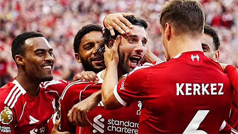  Liverpool đang có một siêu hậu vệ phải... Szoboszlai 