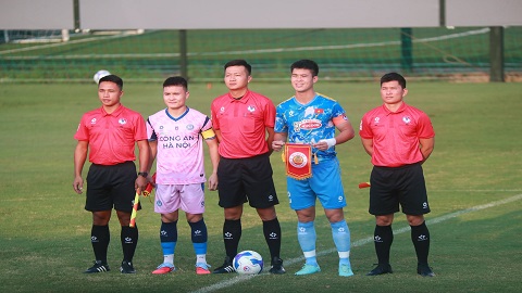  ĐT Việt Nam giành chiến thắng vất vả trong ngày Công an Hà Nội chỉ dùng nội binh