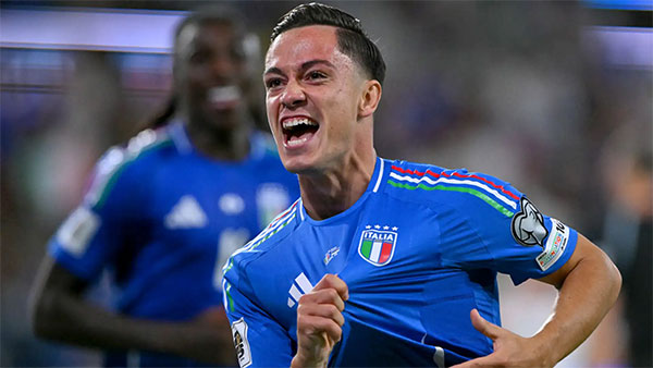 Raspadori đã chơi rất hay khi vào sân từ băng ghế dự bị ở chiến thắng 5-0 trước Estonia