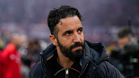  Amorim có bị sa thải nếu MU thua Man City và Chelsea?