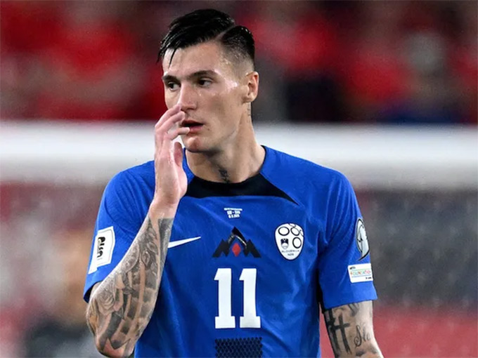 Sesko không thể cứu được Slovenia khỏi trận thua tan nát trước Thụy Sĩ