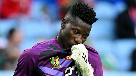  Andre Onana lại tấu hài khiến Cameroon nhận trận thua tủi hổ