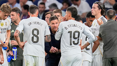  Aurelien Tchouameni: ‘Real Madrid lột xác nhờ Xabi Alonso’